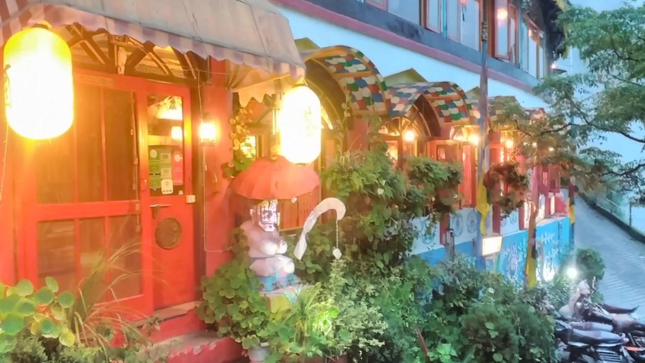 Domas Inn Mussoorie Buitenkant foto