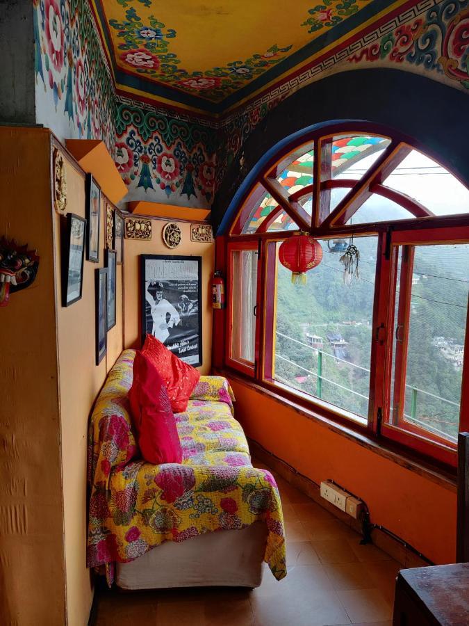 Domas Inn Mussoorie Buitenkant foto